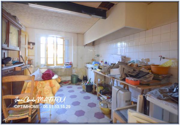 Maison de ville T4 90 m2 avec jardin et terrasse – Emplacement exceptionnel – Fort potentiel de rénovation - Castelnaudary