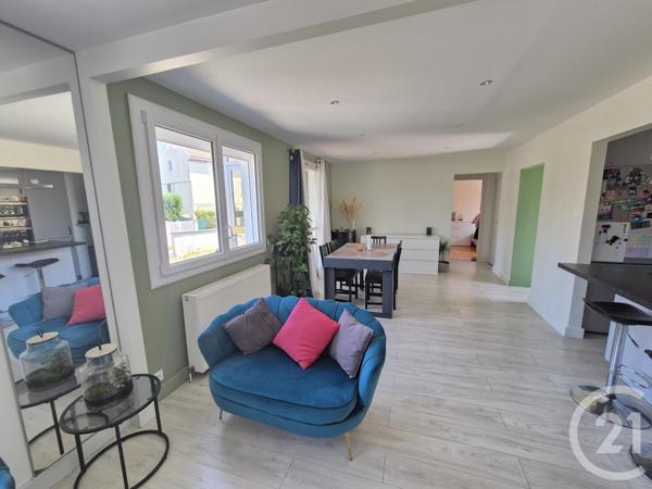 Maison à vendre  6 pièces - 105,61 m2 ST FONS - 69