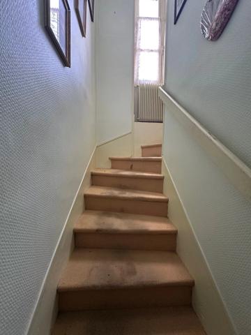 Vente                                                      Maison de village
                        
                                         77 m2                     à Saint-Martin-la-Pallu