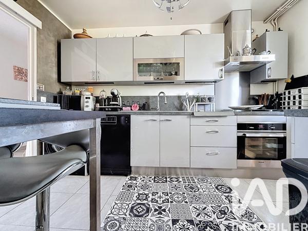 Appartement à vendre 4 pièces 89,55 m² Évry-Courcouronnes