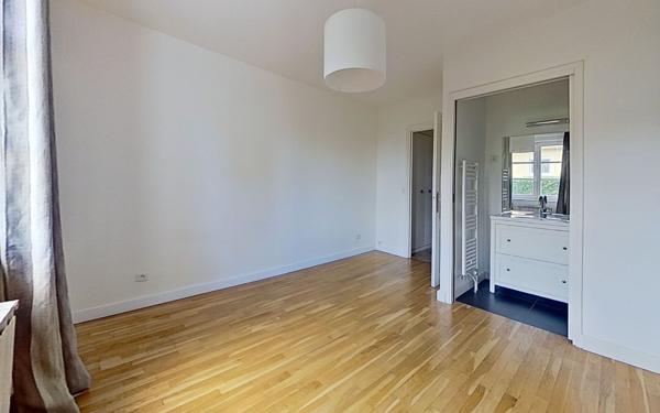 Maison à louer    5 pièces • 130,21 m2 La Tour-de-Salvagny