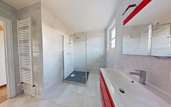 Maison à louer    5 pièces • 130,21 m2 La Tour-de-Salvagny