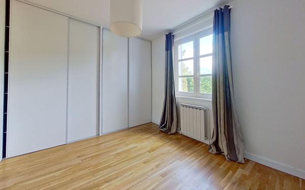 Maison à louer    5 pièces • 130,21 m2 La Tour-de-Salvagny