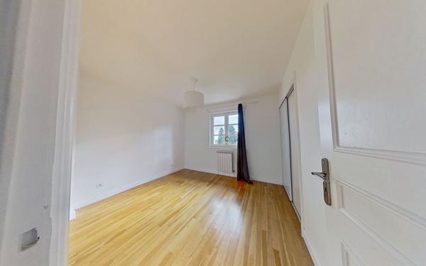 Maison à louer    5 pièces • 130,21 m2 La Tour-de-Salvagny