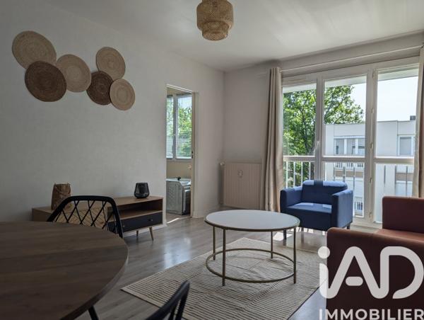 Location appartement 2 pièces 44 m² Orléans