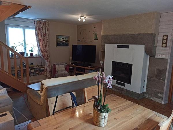 Maison à vendre à Meillac en Ille-et-Vilaine (35270), ref : 091-688   
MEILLAC