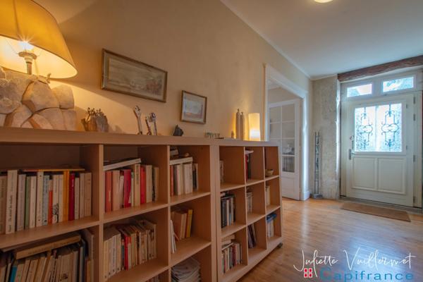 VOIRON (38500) : Maison de maître