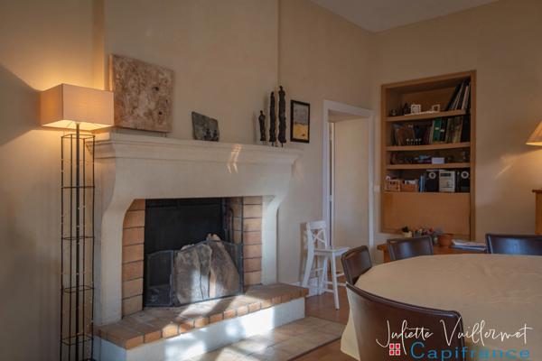 VOIRON (38500) : Maison de maître