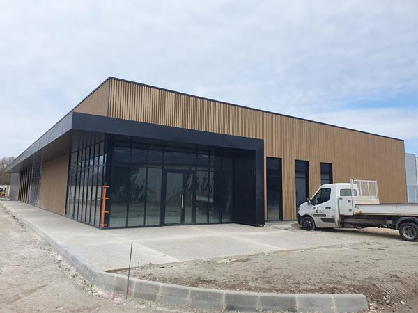 Local commercial à LOUER