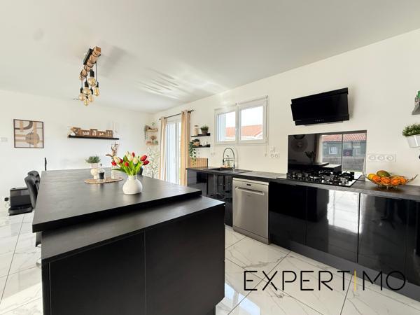 Malintrat (63510) MAISON PLAIN-PIED RÉCENTE 101 M2 3 CHAMBRES GARAGE MALINTRAT