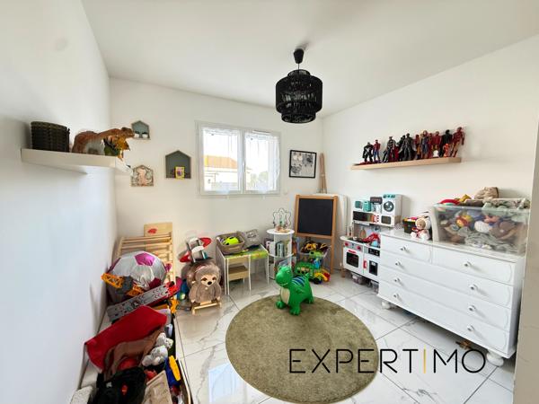 Malintrat (63510) MAISON PLAIN-PIED RÉCENTE 101 M2 3 CHAMBRES GARAGE MALINTRAT