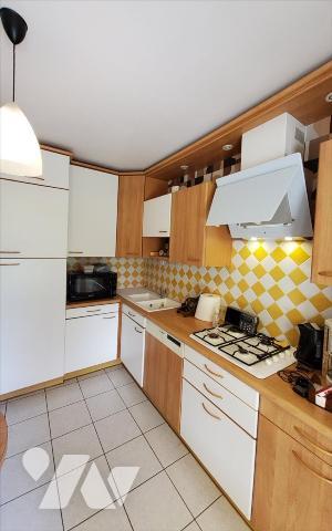 CARHAIX - MAISON 6 PIECES