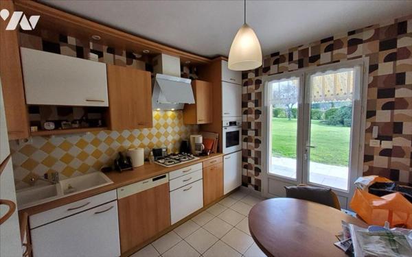 CARHAIX - MAISON 6 PIECES