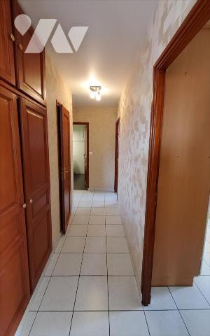 CARHAIX - MAISON 6 PIECES