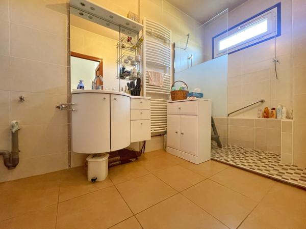 Maison 5 pièce(s) 3 chambre(s) 110 m²