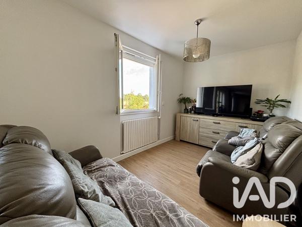 Maison à vendre 10 pièces 260 m² Voulmentin