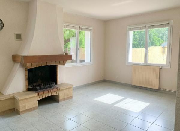 Maison familiale 5 chambres avec jardin arboré
