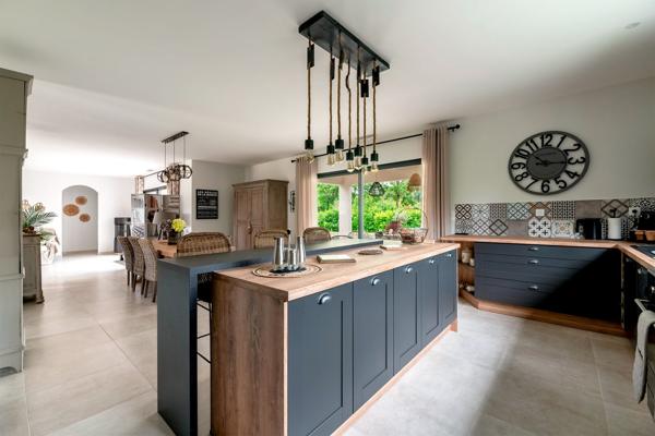 CONTEMPORAINE A  BERGERAC