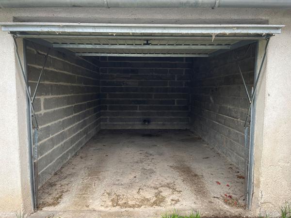 Parking / box Chatellerault 13 m2