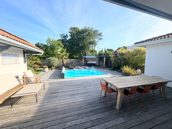Maison Gujan Mestras / La Hume 6 pièce(s) 167 m2