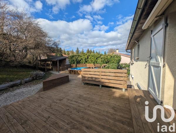 Maison traditionnelle 5 pièces de 184 m² à Martignat (01100)