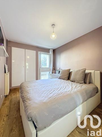 Appartement 3 pièces de 68 m² à Nanterre (92000)