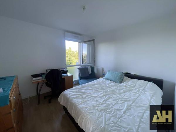 GUIPAVAS - APPARTEMENT T3 DE 58 M² - VUE MER - BALCON - PARKING ET ASCENSEUR