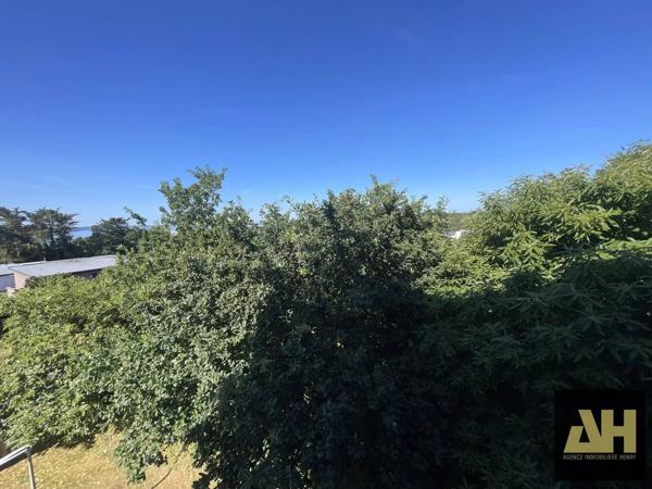 GUIPAVAS - APPARTEMENT T3 DE 58 M² - VUE MER - BALCON - PARKING ET ASCENSEUR