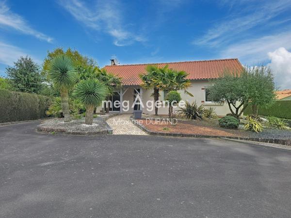 Maison à LA ROMAGNE, 49740 - 6 pièces 130m²