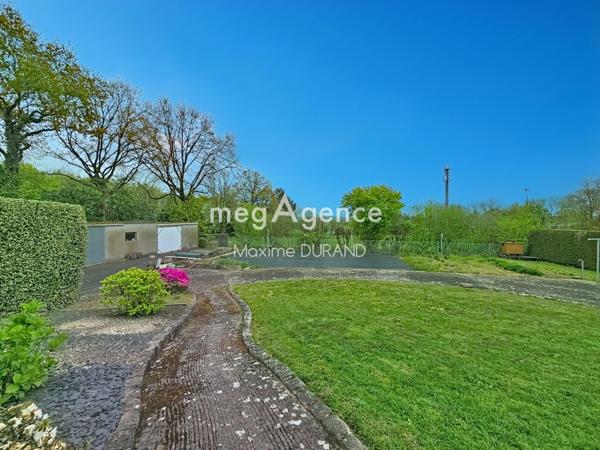 Maison à LA ROMAGNE, 49740 - 6 pièces 130m²