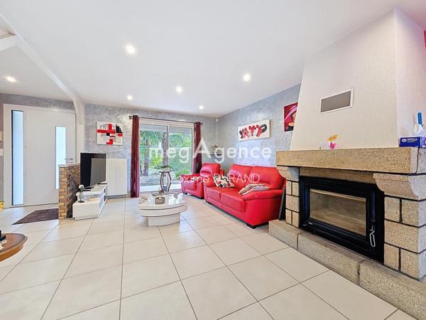 Maison à LA ROMAGNE, 49740 - 6 pièces 130m²