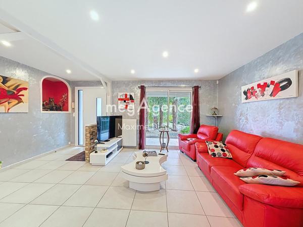 Maison à LA ROMAGNE, 49740 - 6 pièces 130m²