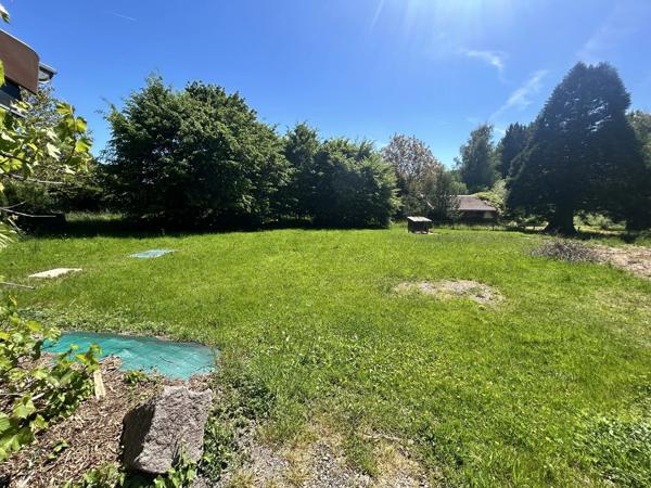 Location                                                      Maison
                        
                     3 pièces                      77 m2                     à La Salle