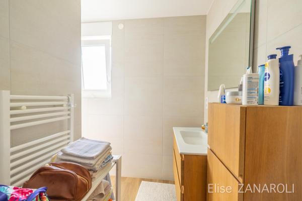 Spécial investisseurs ! Deux pièces récent loué!