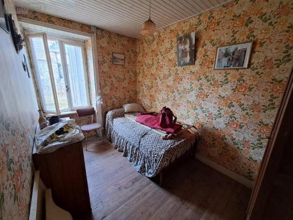 Maison à vendre à Valuéjols dans le Cantal (15300), ref : 044/1234