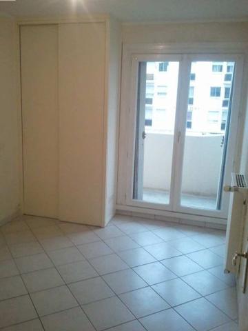 Appartement 3 pièces à louer Châtellerault - 86100 / Réf: 65