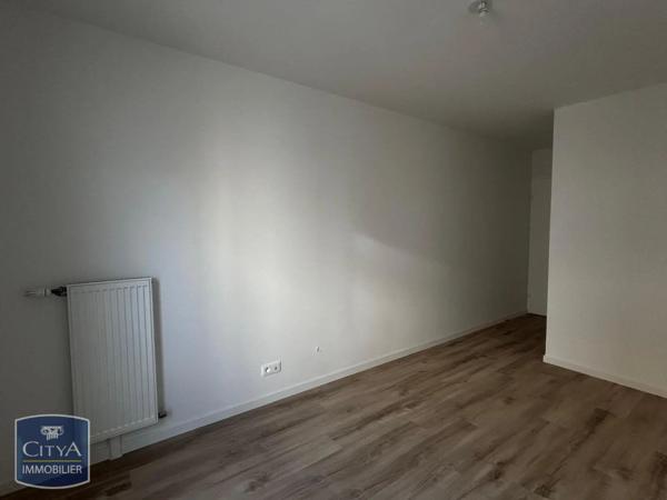 Appartement à louer 4 pièces 80.88m² Reims (51100)
