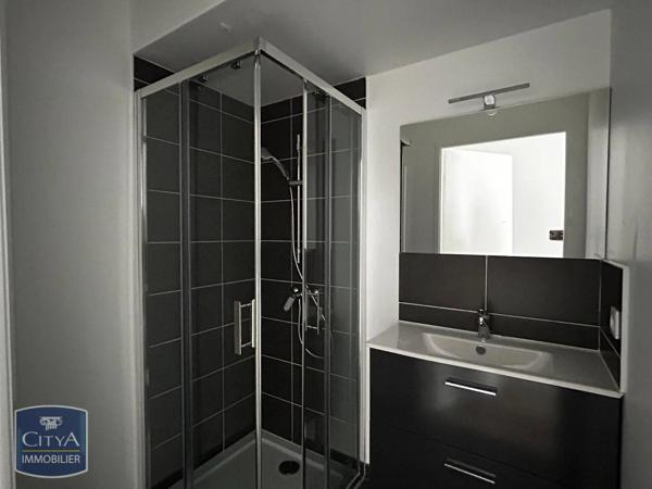 Appartement à louer 4 pièces 80.88m² Reims (51100)