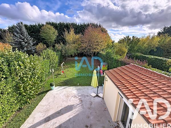 Location maison 5 pièces 111 m² Saint-Pierre-du-Perray