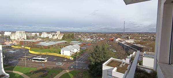 Appartement T4  à Nevers avec balcon, vue Loire