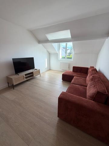 🔆 À louer, grande maison meublée – Joué-lès-Tours.