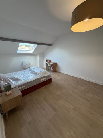 🔆 À louer, grande maison meublée – Joué-lès-Tours.