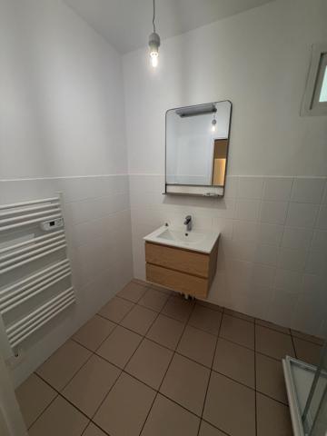 🔆 À louer, grande maison meublée – Joué-lès-Tours.