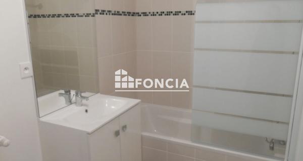 Location Appartement 3 pièces 61.4 m² - Vannes 56000