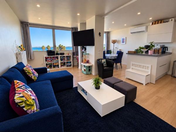 Appartement Balaruc Les Bains 4 pièce(s) 74 m2 - Vue Etang