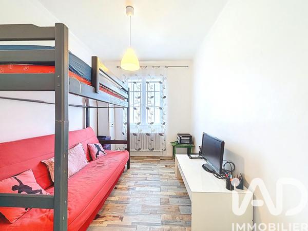 Maison à vendre 8 pièces 197 m² Rognonas