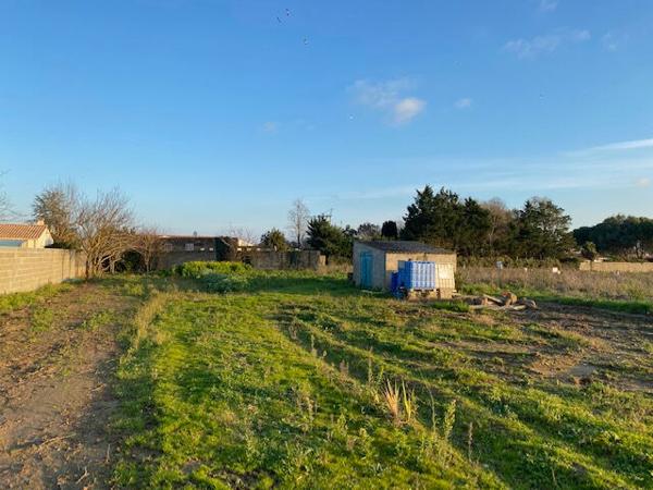 Terrain Longeville Sur Mer 656 m2