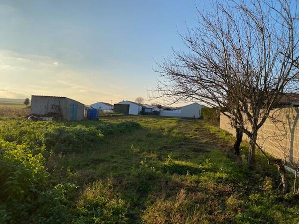 Terrain Longeville Sur Mer 656 m2