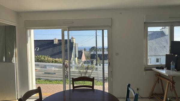 Charmante Maison de Bourg avec Vue sur la Baie de Douarnenez