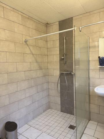 Charmante Maison de Bourg avec Vue sur la Baie de Douarnenez